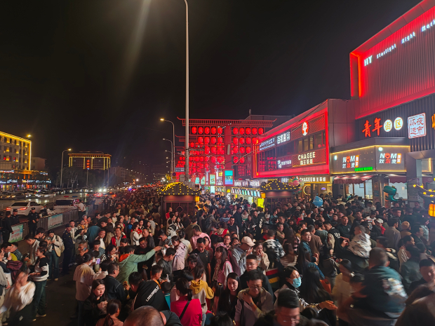 Honeyview_怀远夜市3.jpg Honeyview_怀远夜市3.jpg